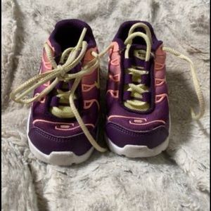 Nike Baby Sneakers (4C)